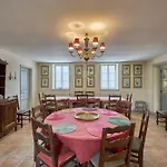 Manoir Du Quesnay Bed & Breakfast