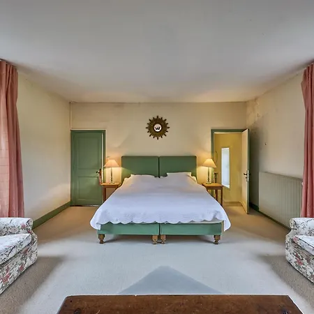 ベッド・アンド・ブレックファスト Manoir Du Quesnay Mandeville-en-Bessin
