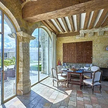 Manoir Du Quesnay 4*